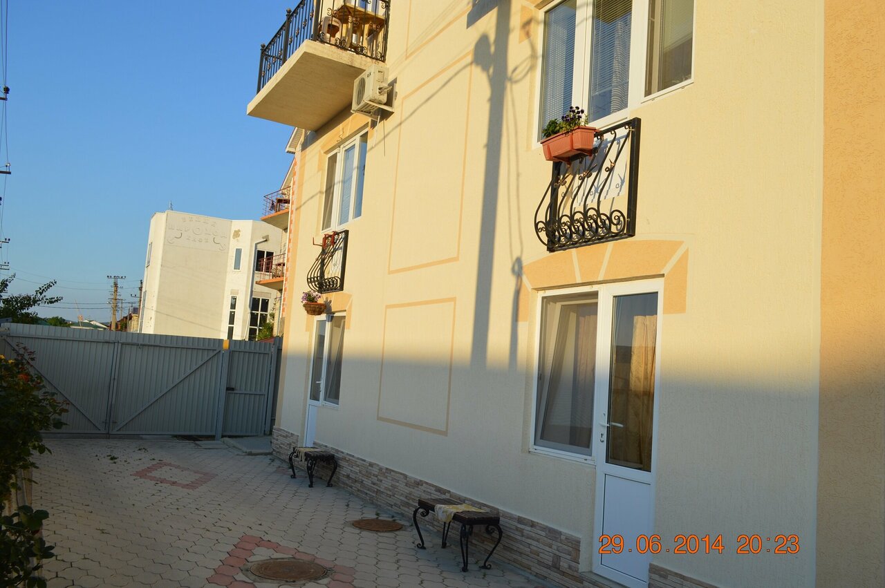 Гостевой дом Четыре Лилии Сукко