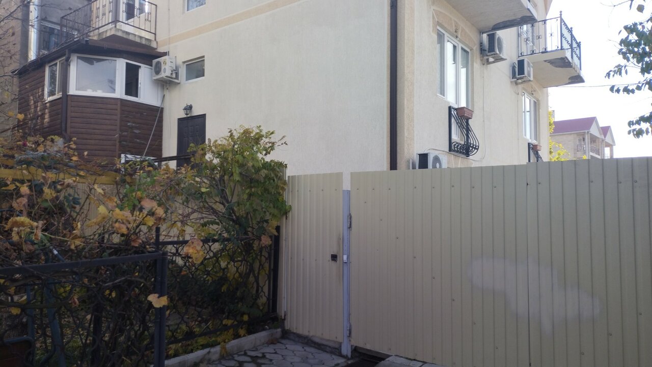 Гостевой дом Четыре Лилии Сукко