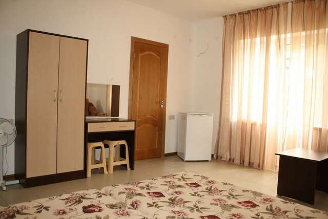 Гостевой дом Четыре Лилии Сукко-4